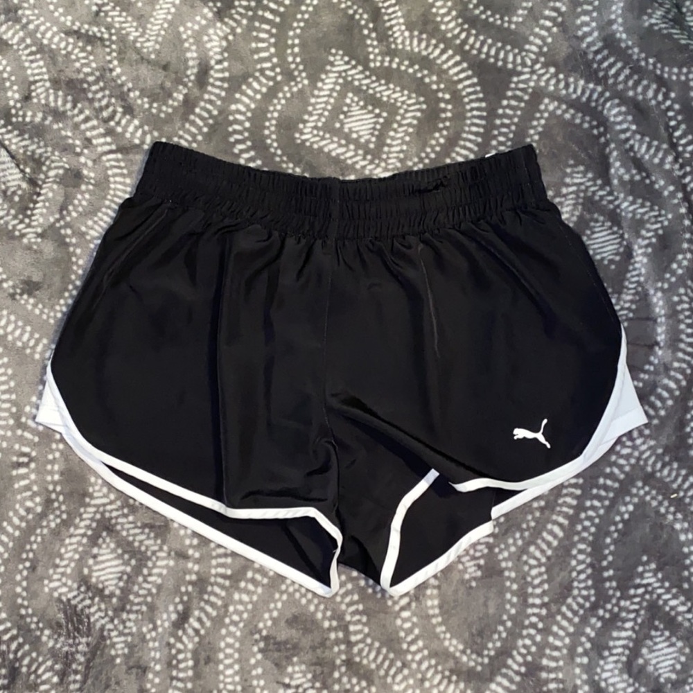 Black and white puma shorts